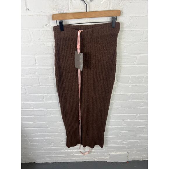 House of CB Women's Sloane Bouclé Knit Maxi Skirt Chocolate Brown Size M NWT - Picture 4 of 9